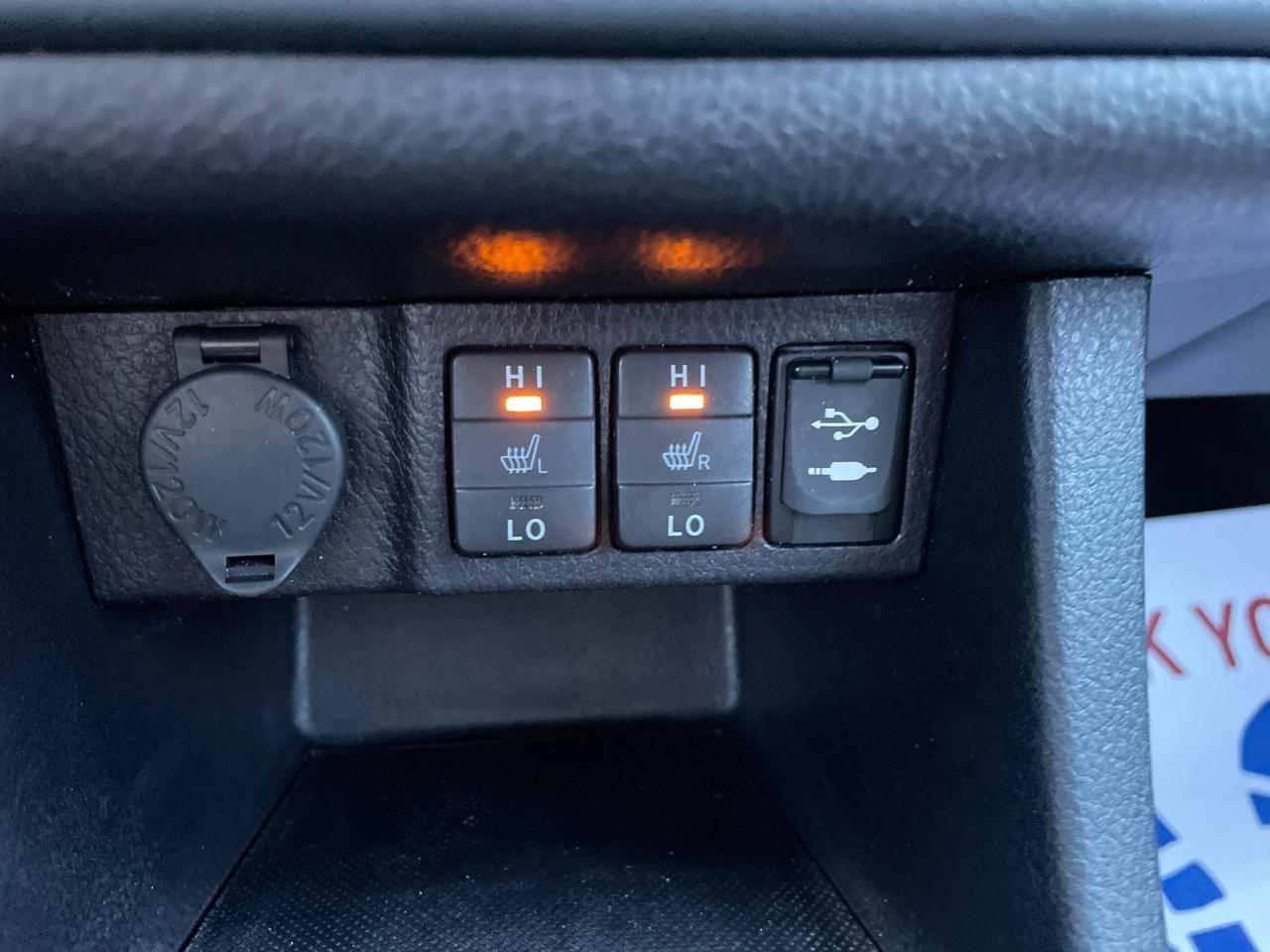 2019 Toyota Corolla AUTO CAMERA BLUETOOTH LEATHERATE SEATS NEW TIRES - Photo #22