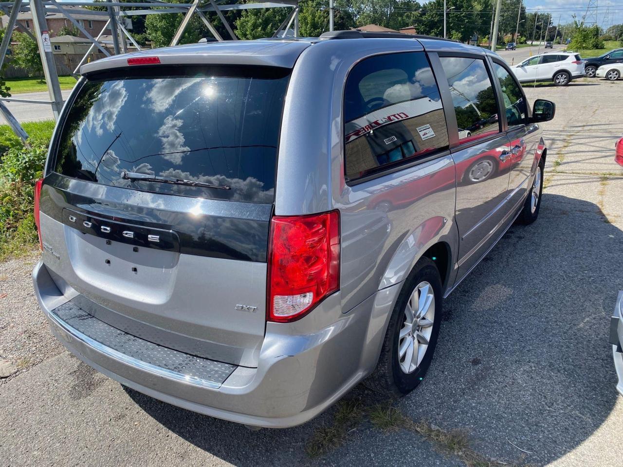 2016 Dodge Grand Caravan SXT WAGON - Photo #8