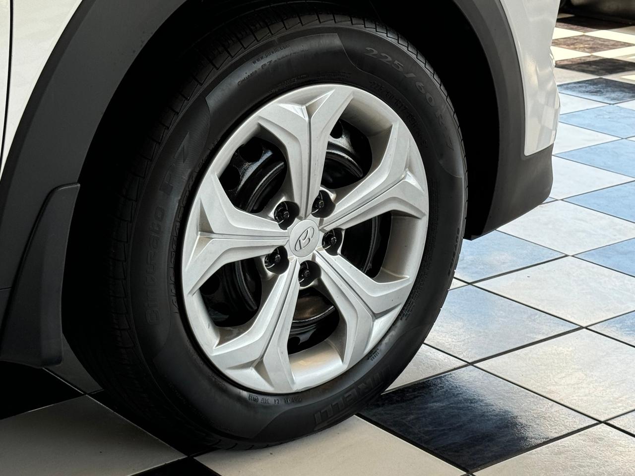 2017 Hyundai Tucson FWD+New Brakes+Tinted+Heated Seats+CLEAN CARFAX - Photo #49