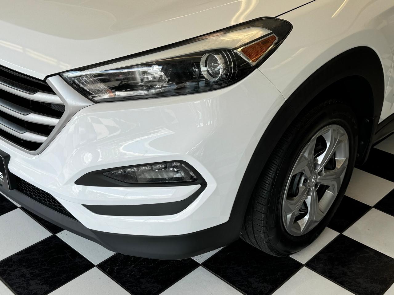 2017 Hyundai Tucson FWD+New Brakes+Tinted+Heated Seats+CLEAN CARFAX Photo90