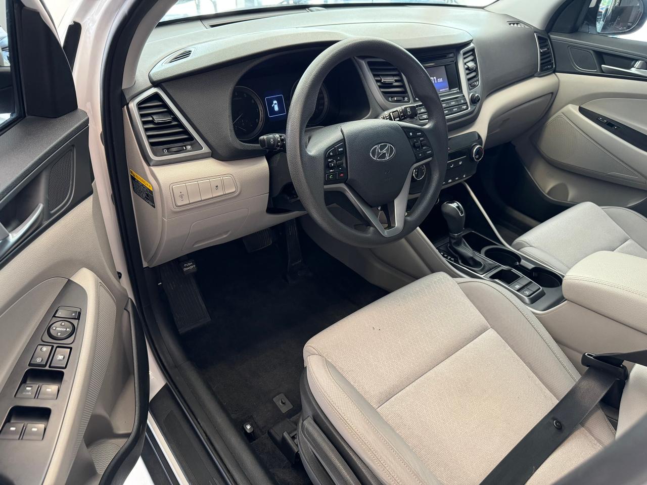 2017 Hyundai Tucson FWD+New Brakes+Tinted+Heated Seats+CLEAN CARFAX - Photo #17