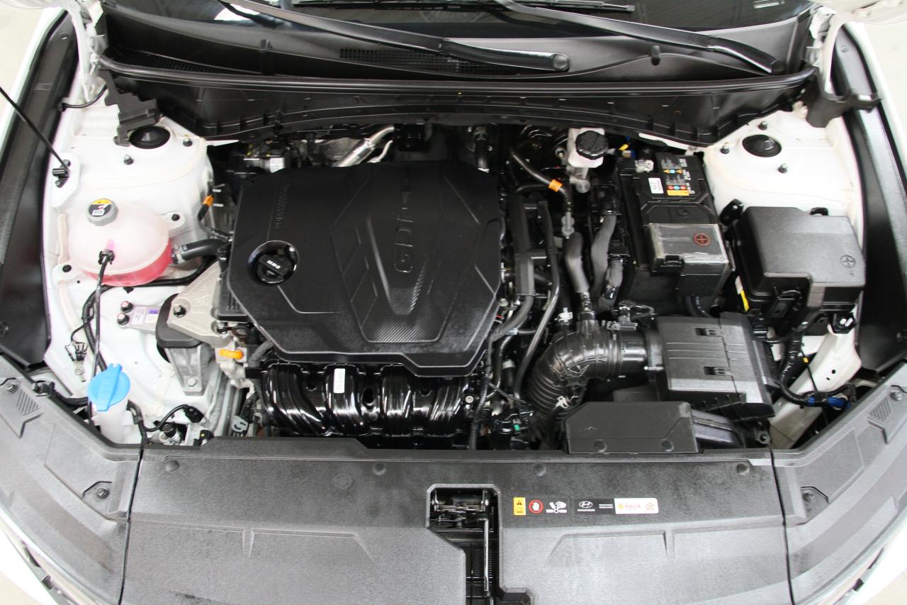 2022 Hyundai Tucson PREFERRED | AWD | BSM | Heated Seats | CarPlay