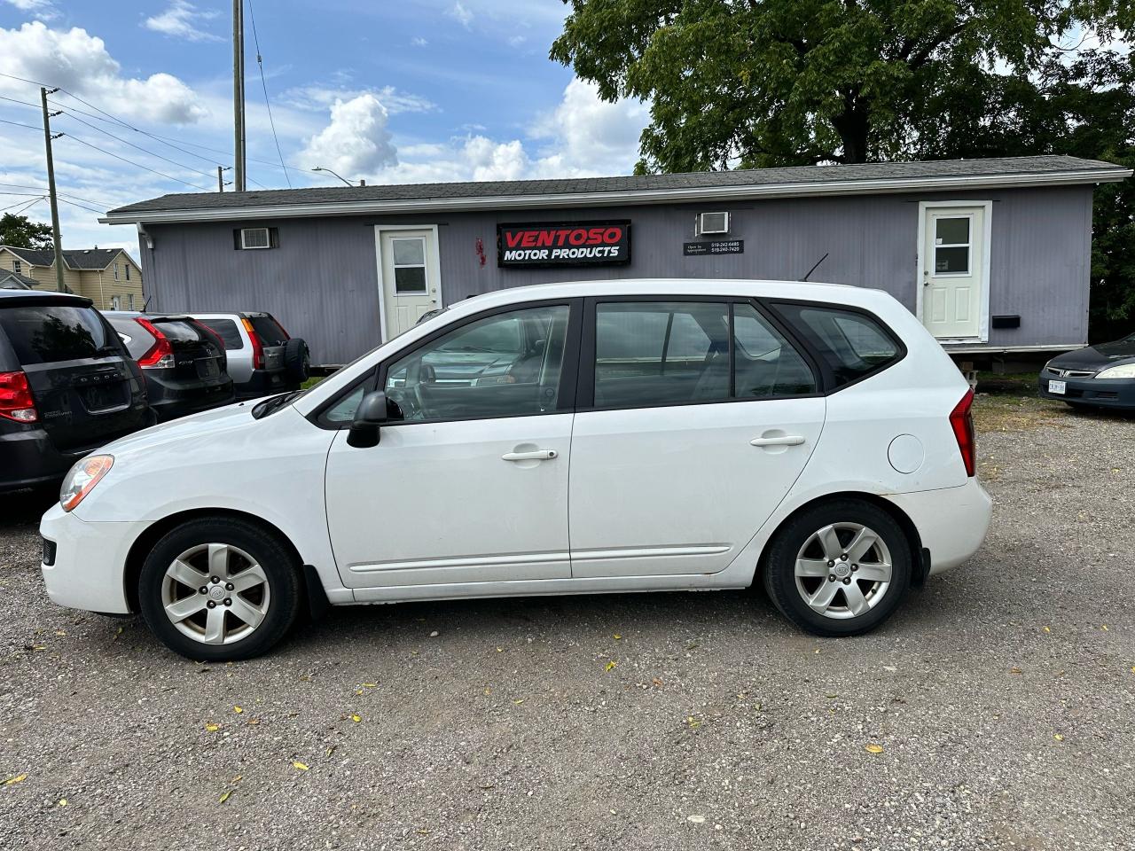 Used 2011 Kia Rondo LX w/AC for sale in Cambridge, ON