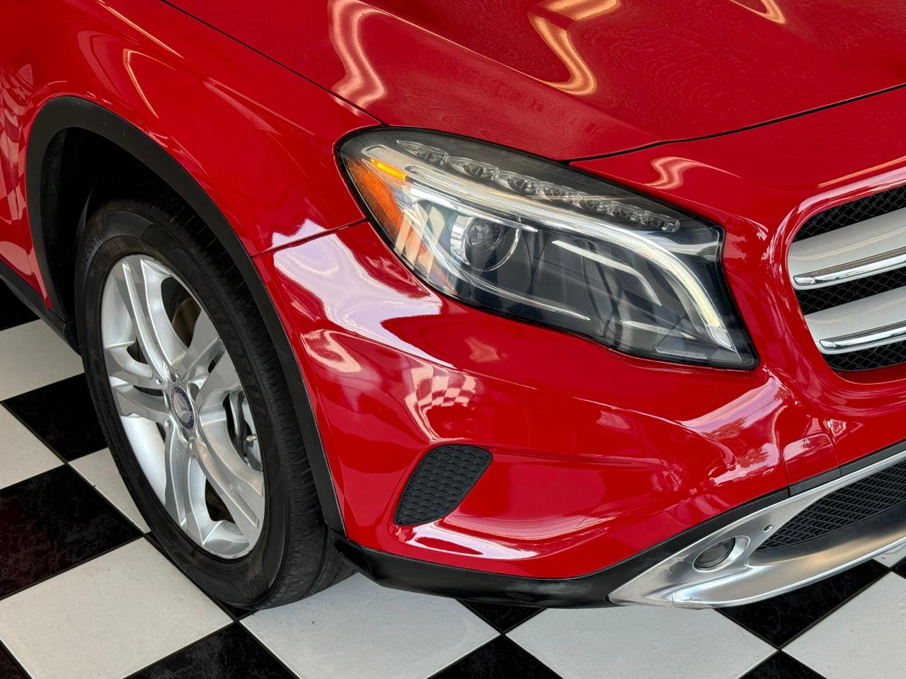 2017 Mercedes-Benz GLA GLA250+Camera+GPS+Roof+Blind Spot+CLEAN CARFAX - Photo #36
