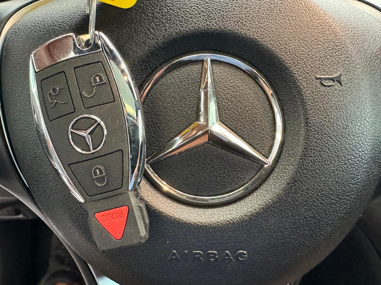 2017 Mercedes-Benz GLA GLA250+Camera+GPS+Roof+Blind Spot+CLEAN CARFAX Photo15