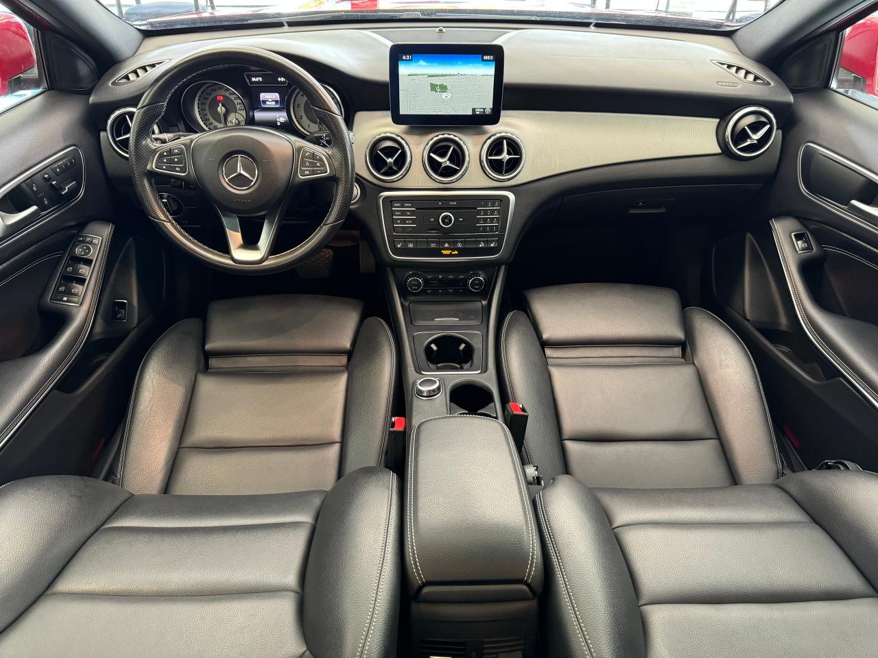 2017 Mercedes-Benz GLA GLA250+Camera+GPS+Roof+Blind Spot+CLEAN CARFAX - Photo #2