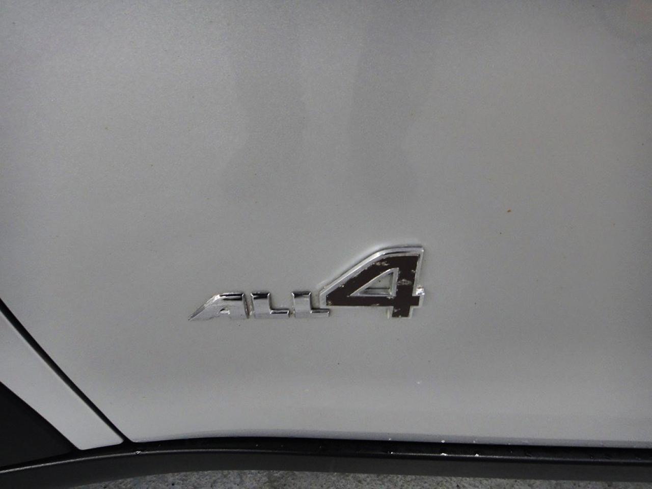 2011 MINI Cooper Countryman AWD,S MODEL,NO ACCIDENT,ALL SERVICE RECORDS - Photo #8