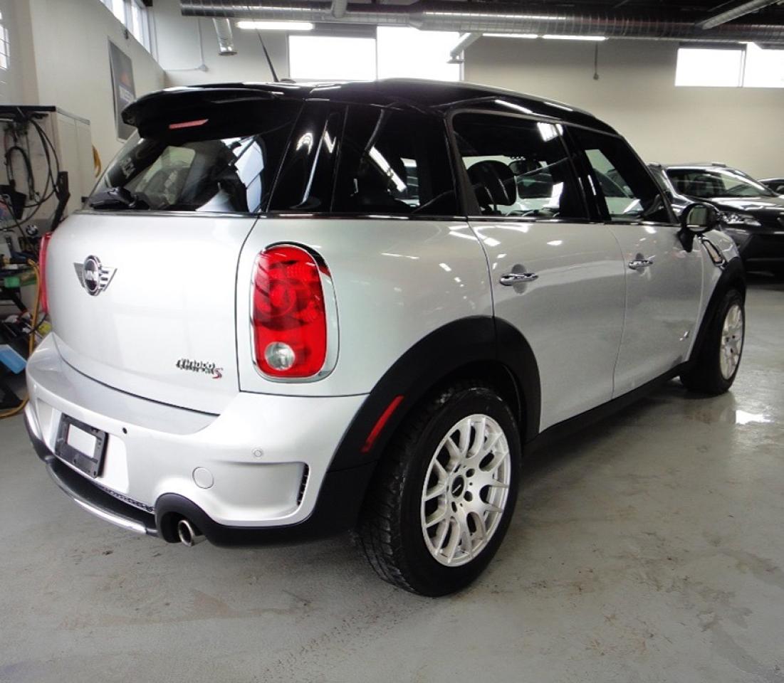 2011 MINI Cooper Countryman AWD,S MODEL,NO ACCIDENT,ALL SERVICE RECORDS - Photo #4