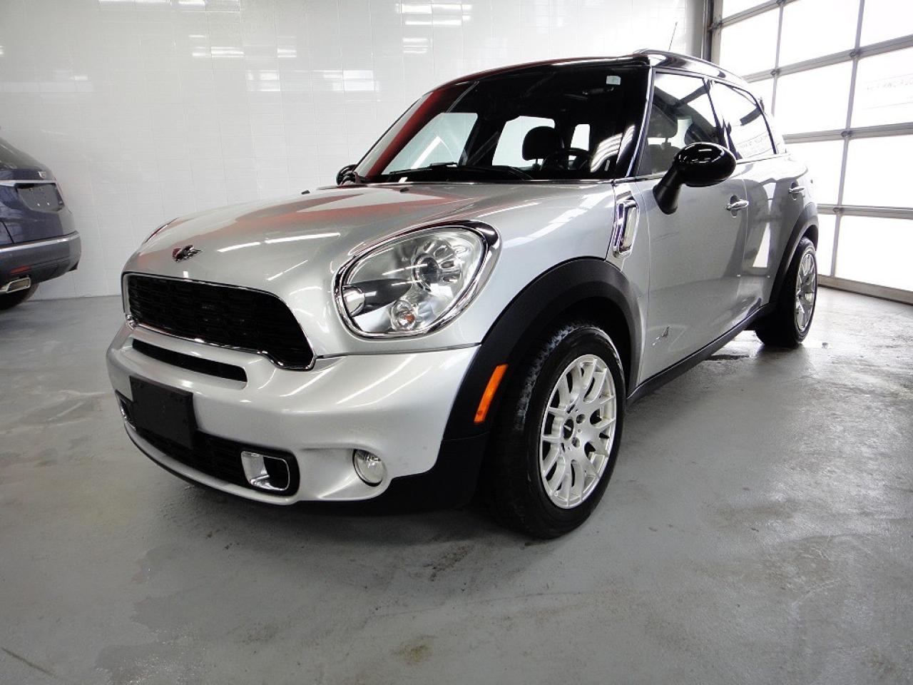 2011 MINI Cooper Countryman AWD,S MODEL,NO ACCIDENT,ALL SERVICE RECORDS - Photo #3