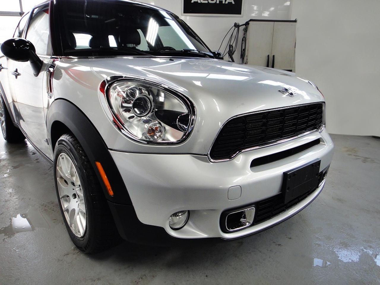 2011 MINI Cooper Countryman AWD,S MODEL,NO ACCIDENT,ALL SERVICE RECORDS - Photo #13