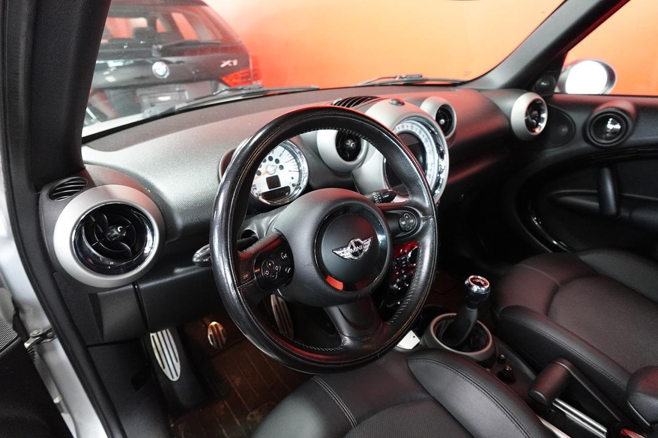 2011 MINI Cooper Countryman AWD,S MODEL,NO ACCIDENT,ALL SERVICE RECORDS - Photo #15