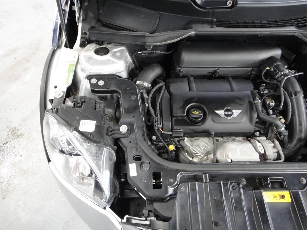 2011 MINI Cooper Countryman AWD,S MODEL,NO ACCIDENT,ALL SERVICE RECORDS - Photo #31