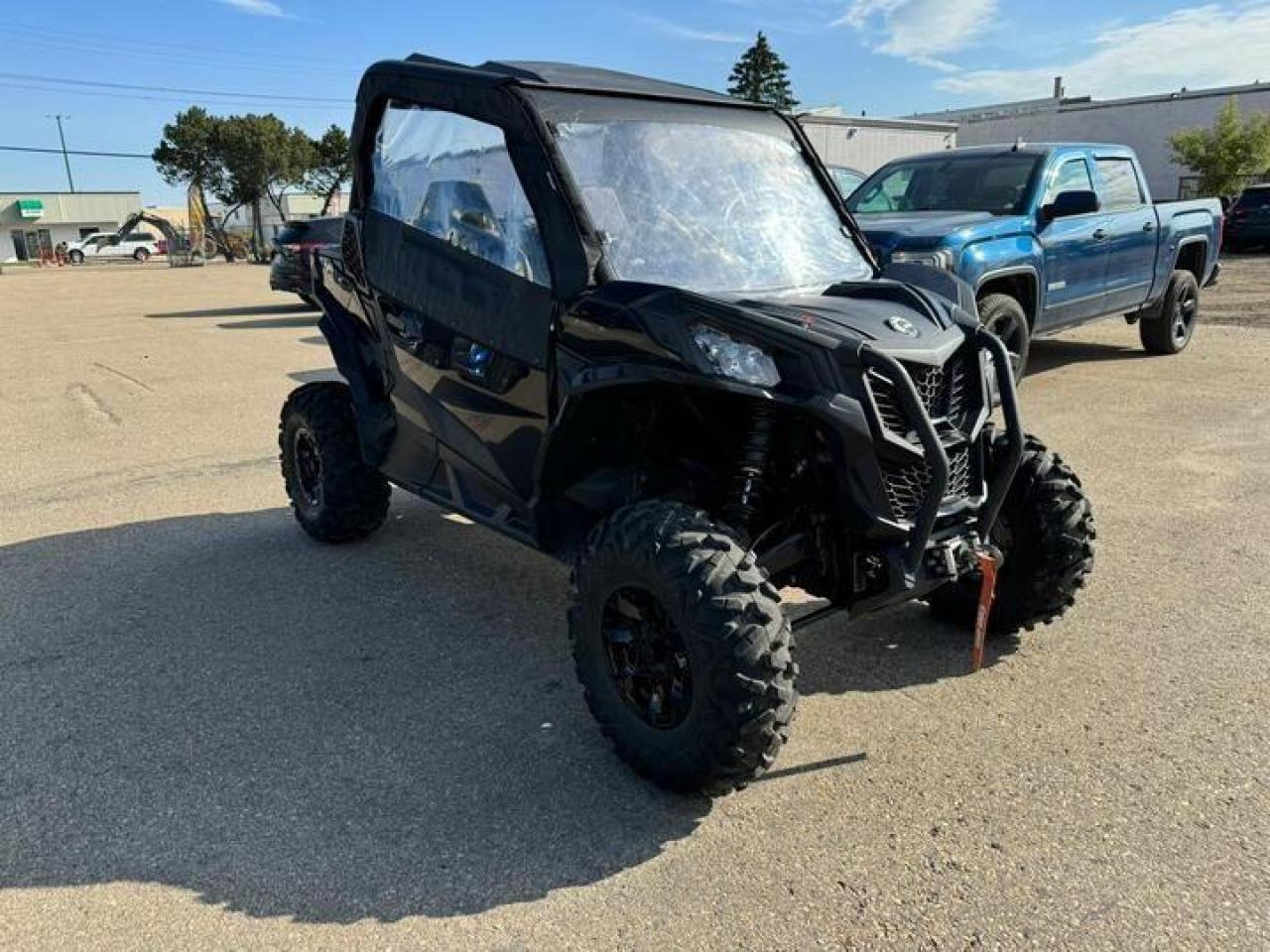 2021 Can-Am MAVERICK 1000 SPORT DPS $120 B/W - Photo #2