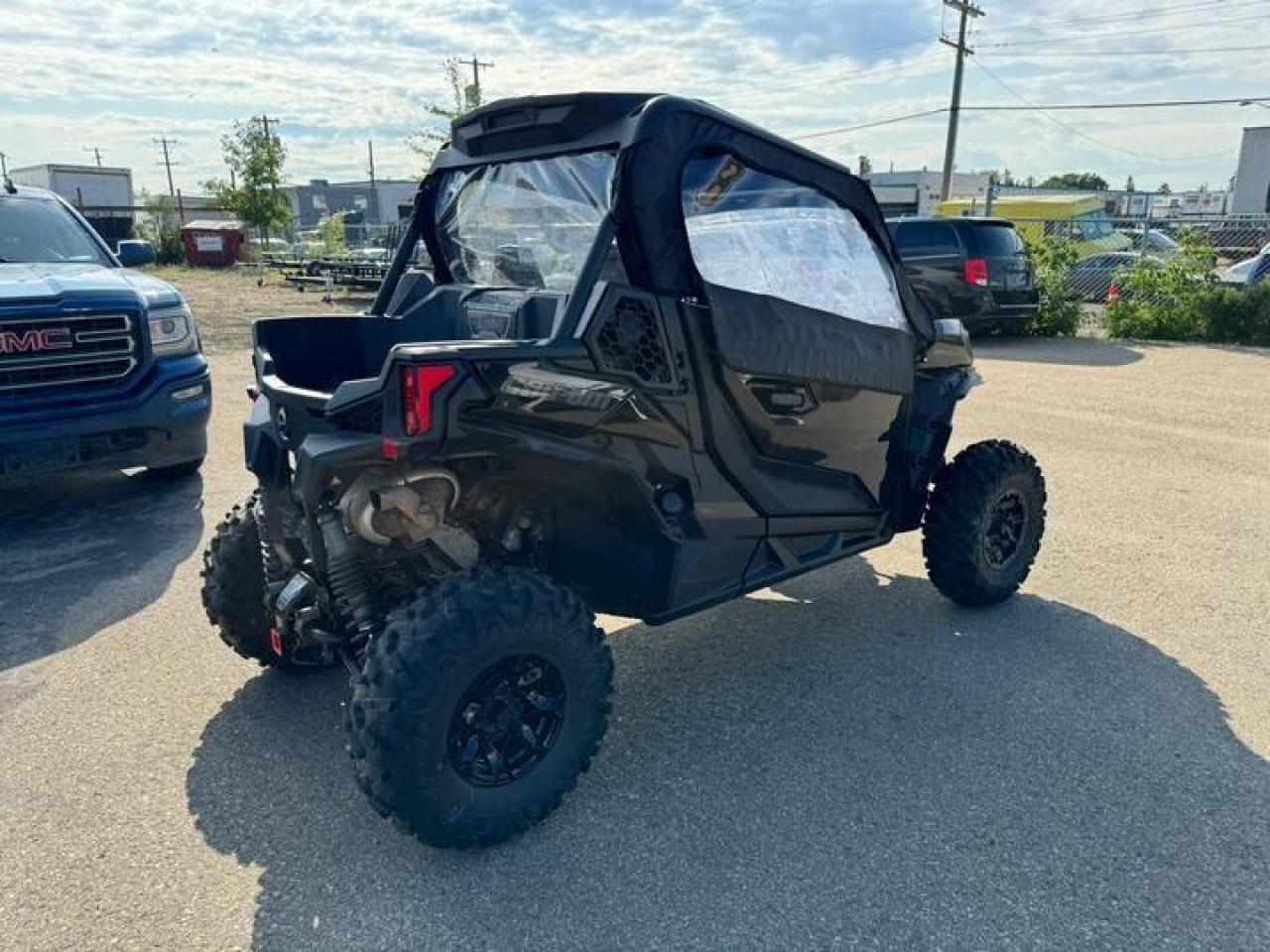 2021 Can-Am MAVERICK 1000 SPORT DPS $120 B/W - Photo #6