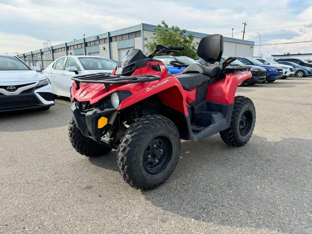 2020 CAN AM Other 570 MAX $94 B/W