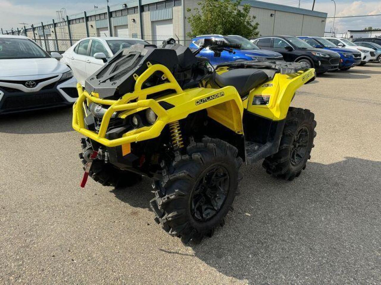 2019 CAN AM Can Am Outlander 850 XMR  $107 B/W
