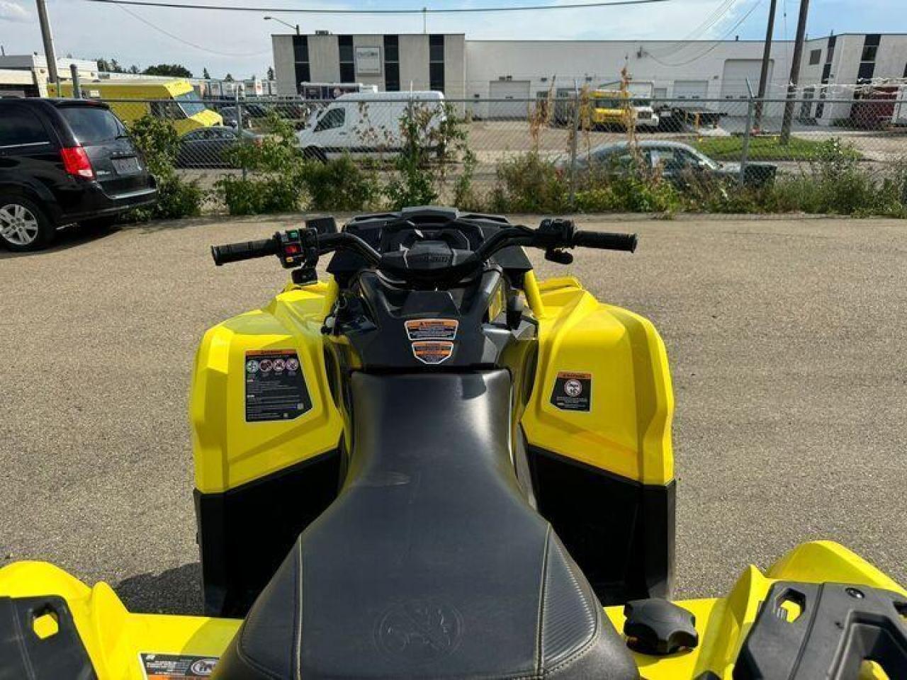 2019 CAN AM Can Am Outlander 850 XMR  $107 B/W - Photo #4