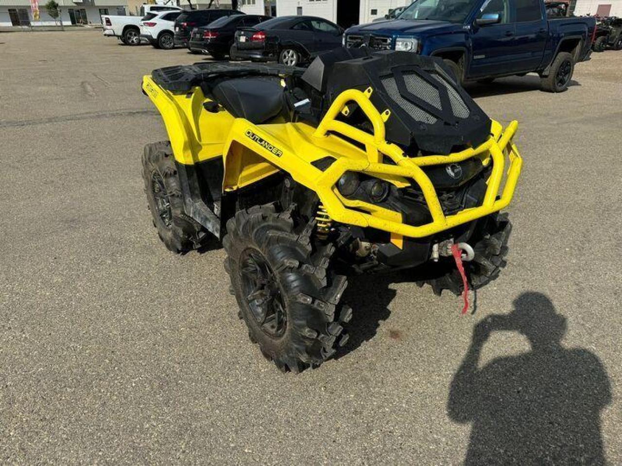 2019 CAN AM Can Am Outlander 850 XMR  $107 B/W - Photo #5