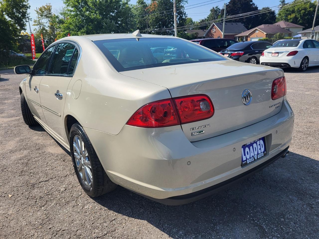 2011 Buick Lucerne CXL Premium Photo
