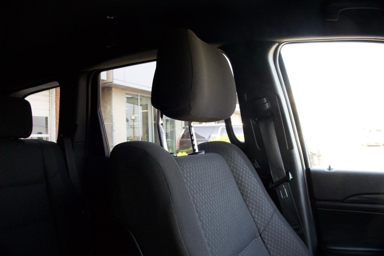 2022 Jeep Grand Cherokee Laredo - Photo #11