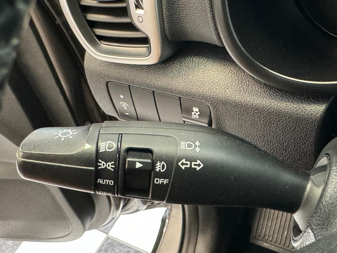 2018 Kia Sportage EX Tech AWD+New Tires+Brakes+ApplePlay+CleanCarfax - Photo #46