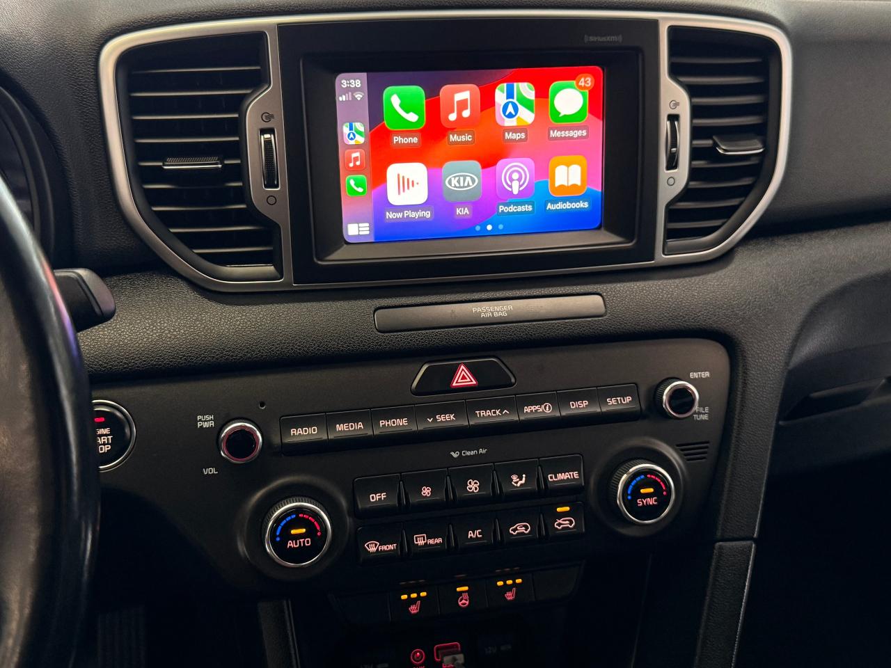 2018 Kia Sportage EX Tech AWD+New Tires+Brakes+ApplePlay+CleanCarfax - Photo #12