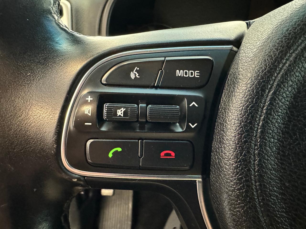 2018 Kia Sportage EX Tech AWD+New Tires+Brakes+ApplePlay+CleanCarfax - Photo #44