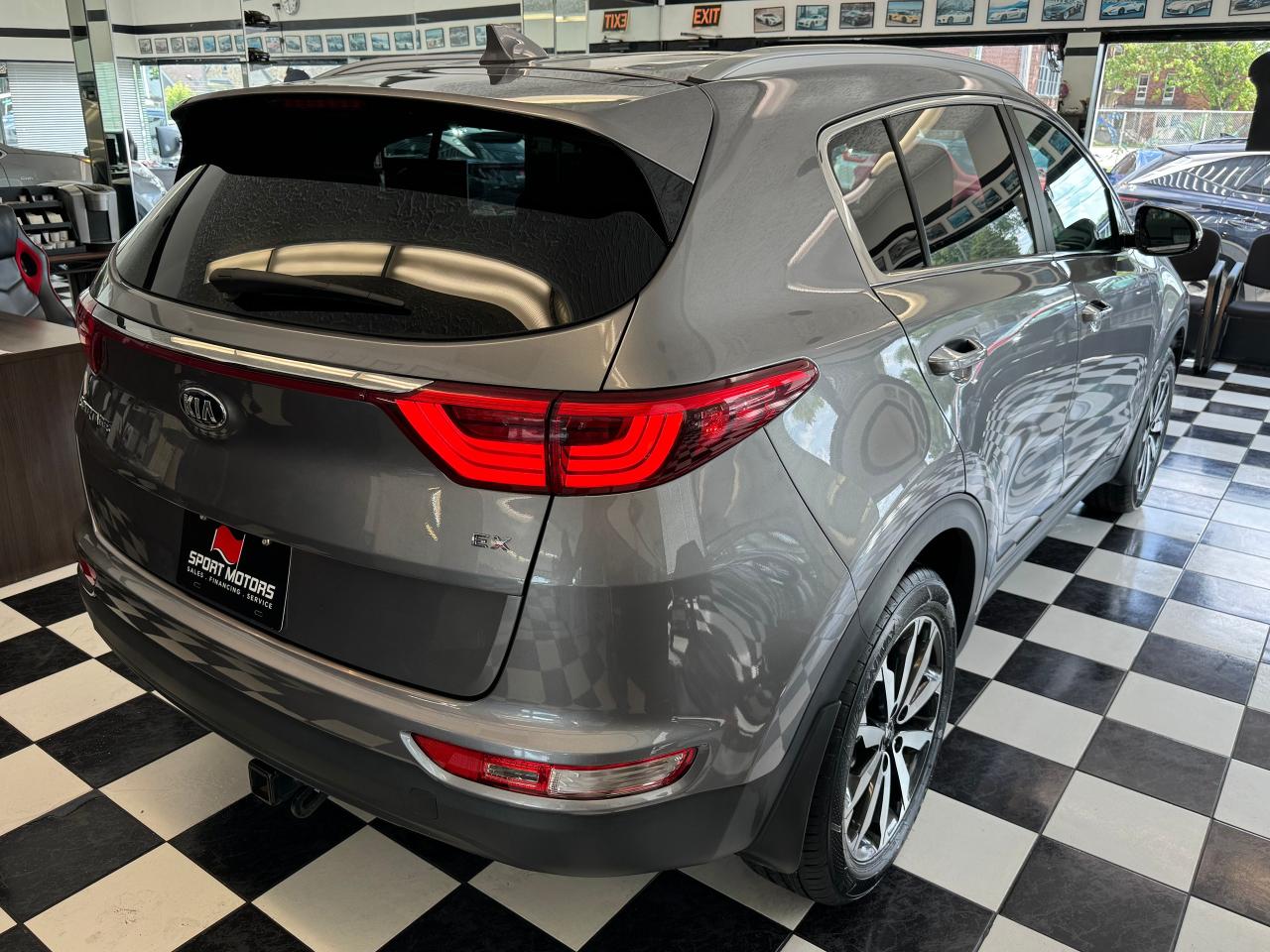 2018 Kia Sportage EX Tech AWD+New Tires+Brakes+ApplePlay+CleanCarfax - Photo #7
