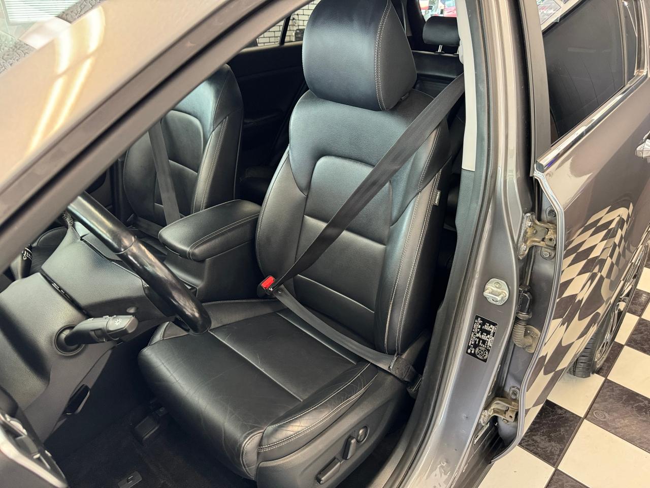 2018 Kia Sportage EX Tech AWD+New Tires+Brakes+ApplePlay+CleanCarfax - Photo #20