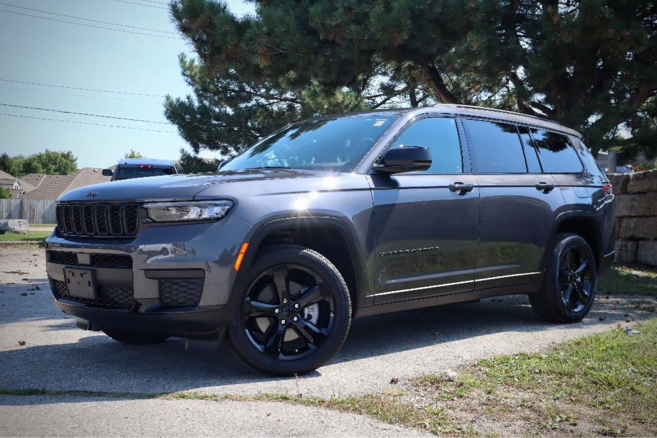 Used 2024 Jeep Grand Cherokee L ALTITUDE 4x4 | DEMO for sale in Waterloo, ON