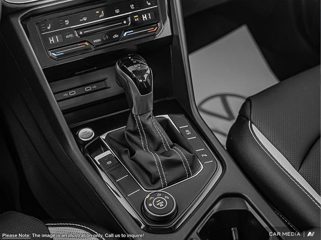 2025 Volkswagen Taos Highline  - Leather Seats Photo