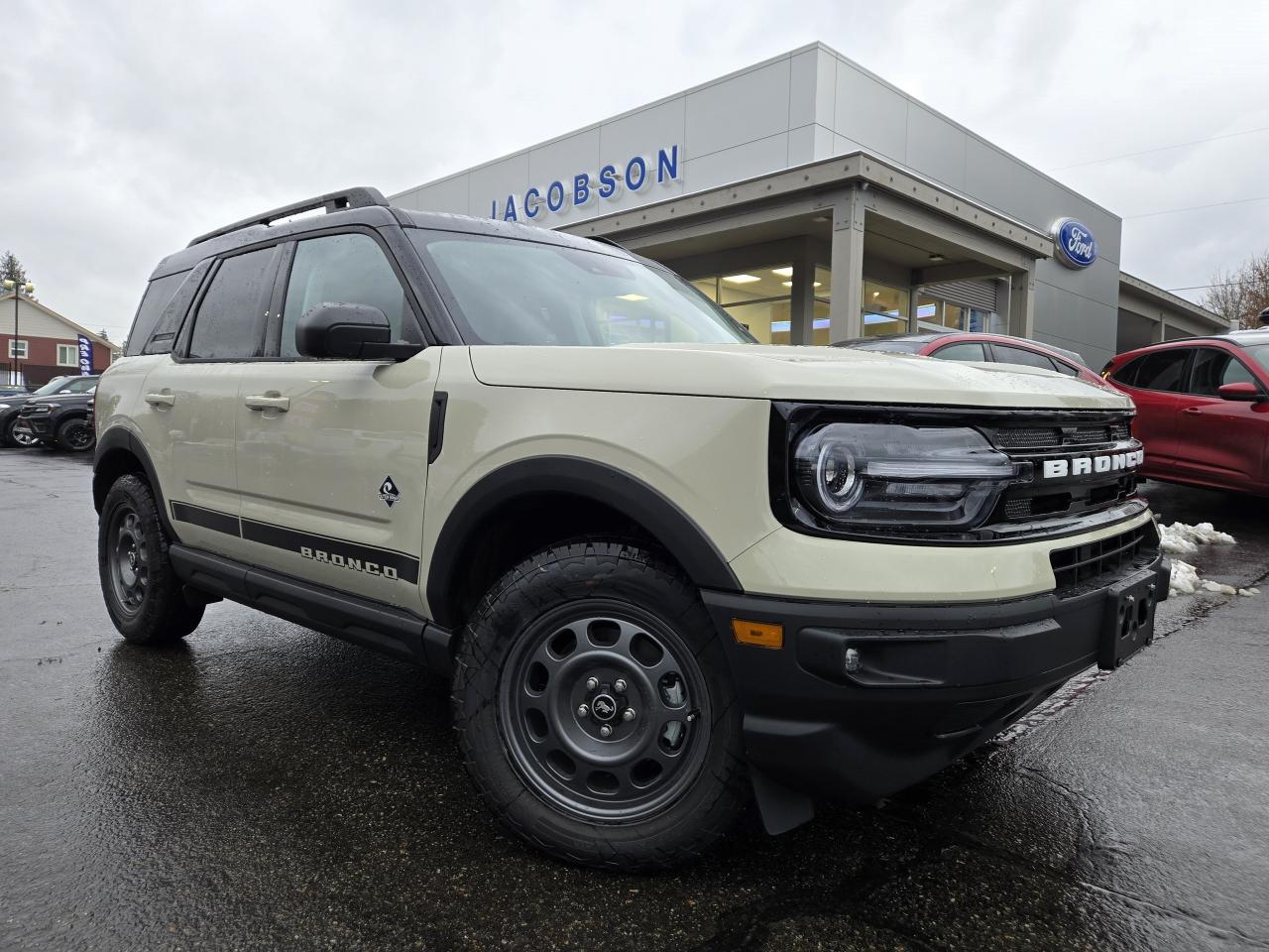 Image - 2024 Ford Bronco Sport Outer Banks