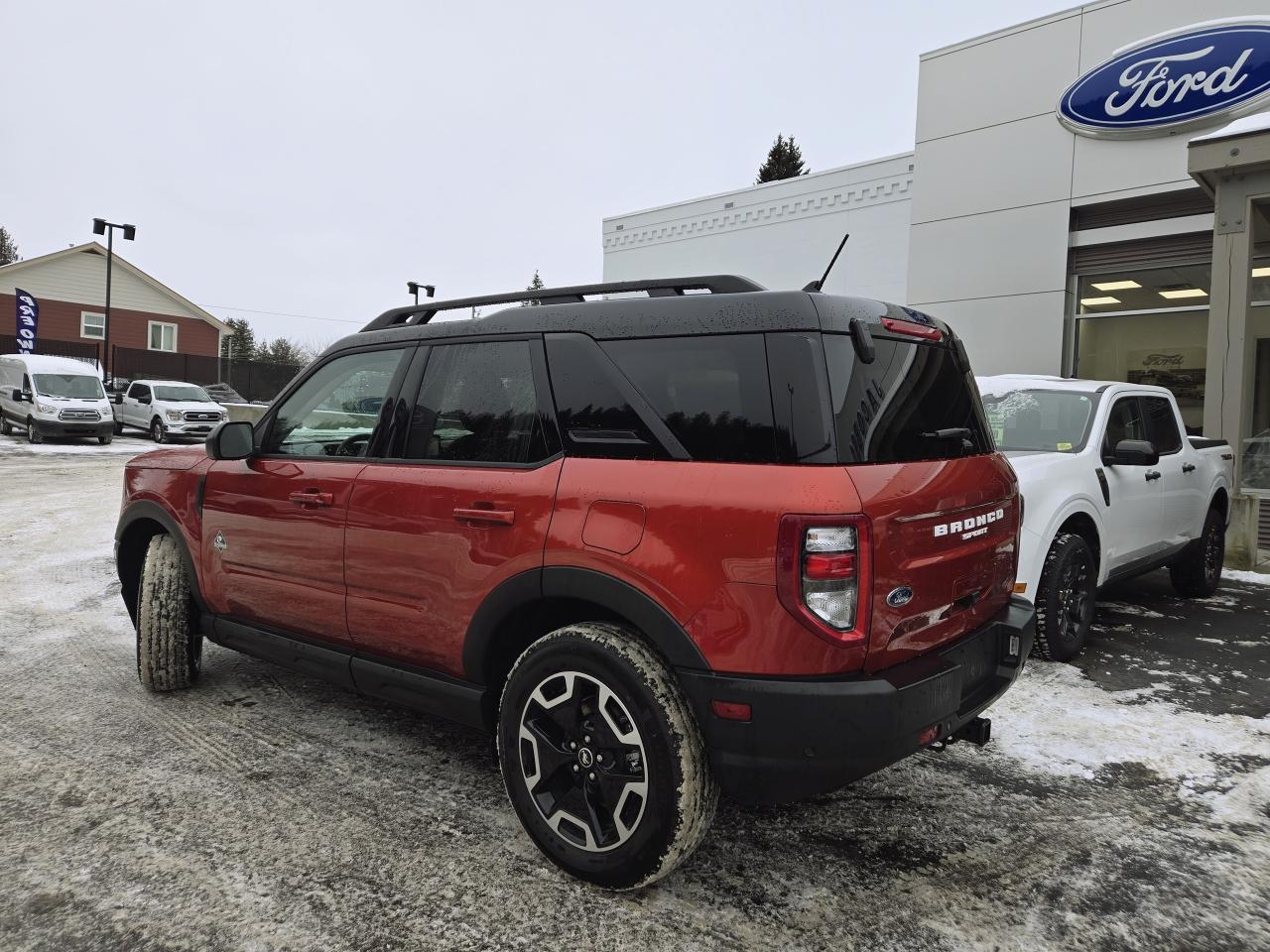 2024 Ford Bronco Sport Outer Banks Photo5