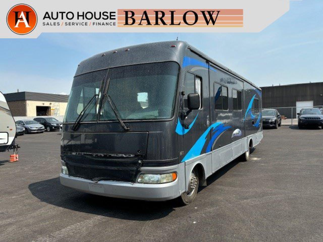 Used 2002 Workhorse Fleetwood Motorhome | BACKUP CAMERA | SUNROOF for sale in Calgary, AB