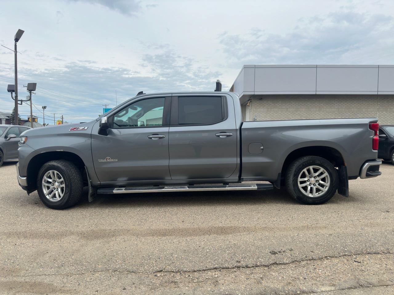 2019 Chevrolet Silverado 1500 LT - Photo #4
