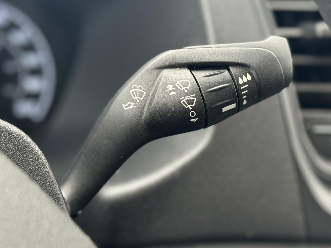 2021 Ford Transit T-250 148" HI RF RWD Photo