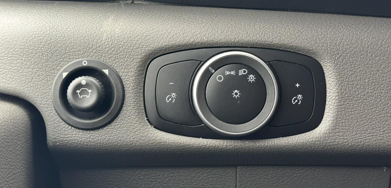 2021 Ford Transit T-250 148" HI RF RWD Photo