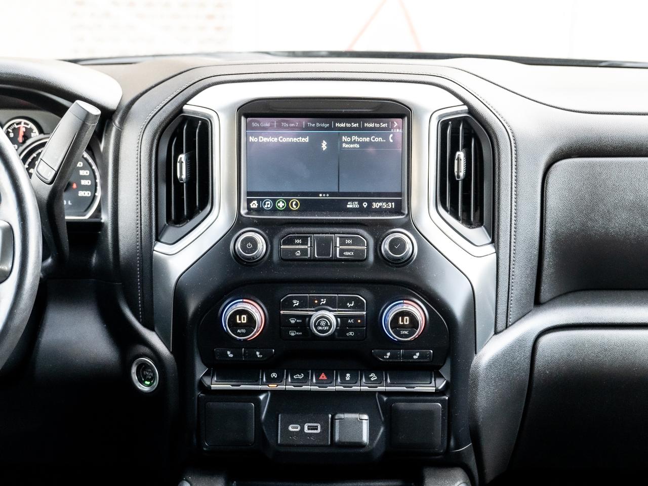 2022 Chevrolet Silverado 1500 RST - Photo #9