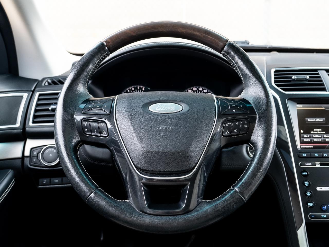 2016 Ford Explorer Platinum - Photo #13