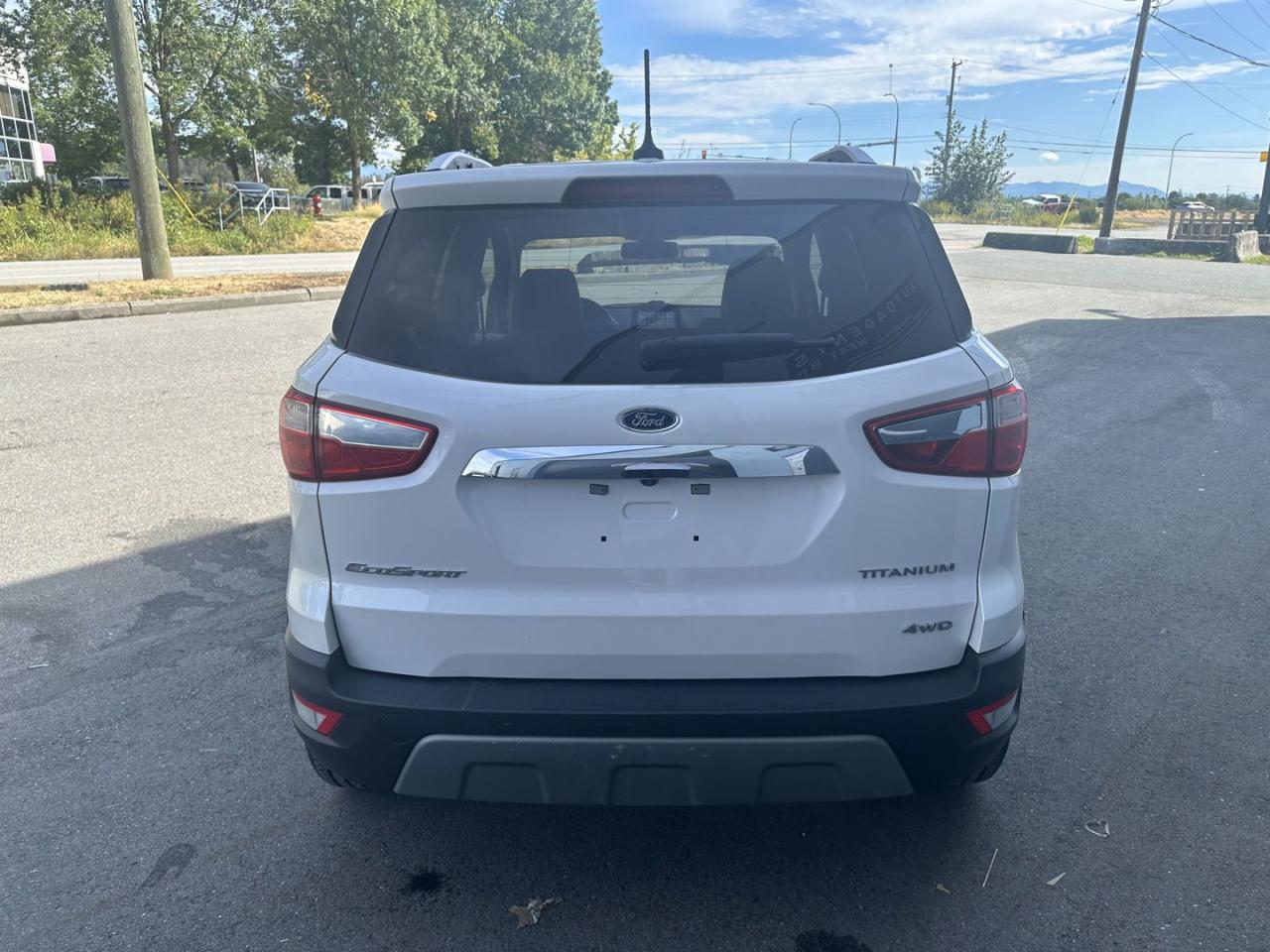 2018 Ford EcoSport Titanium AWD - Photo #6