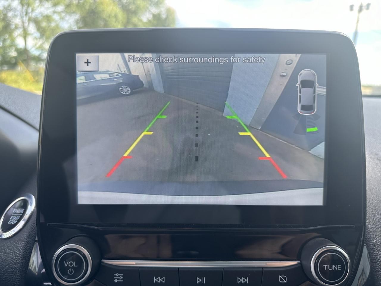 2018 Ford EcoSport Titanium AWD - Photo #14