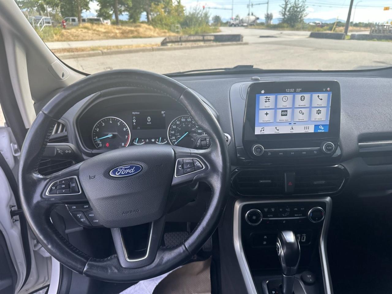 2018 Ford EcoSport Titanium AWD - Photo #12