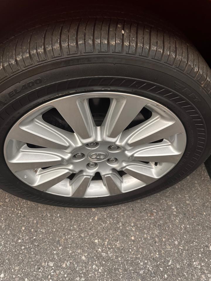 2012 Toyota Sienna 5dr V6 XLE 7-Pass AWD - Photo #14