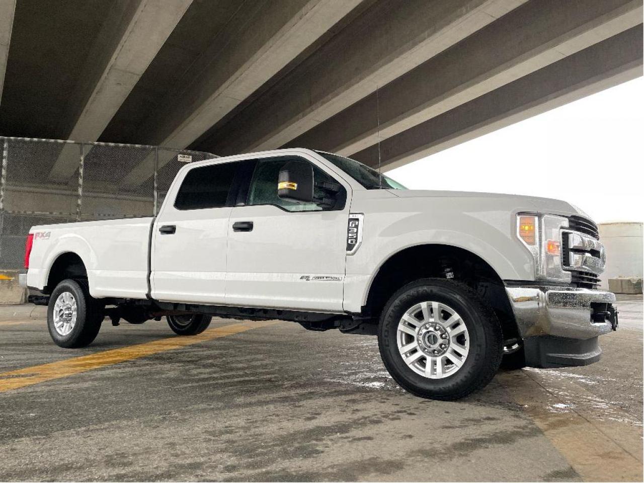 Used 2019 Ford F-350 FX4 LB 4WD DIESEL PWR SEAT CAMERA UPFITTERS REMOTE for sale in Langley, BC