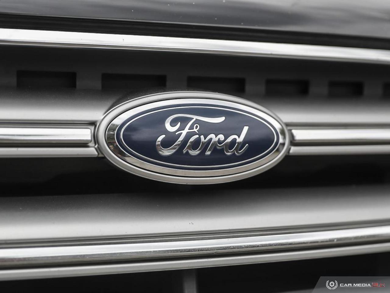 2017 Ford Escape SE AWD Photo