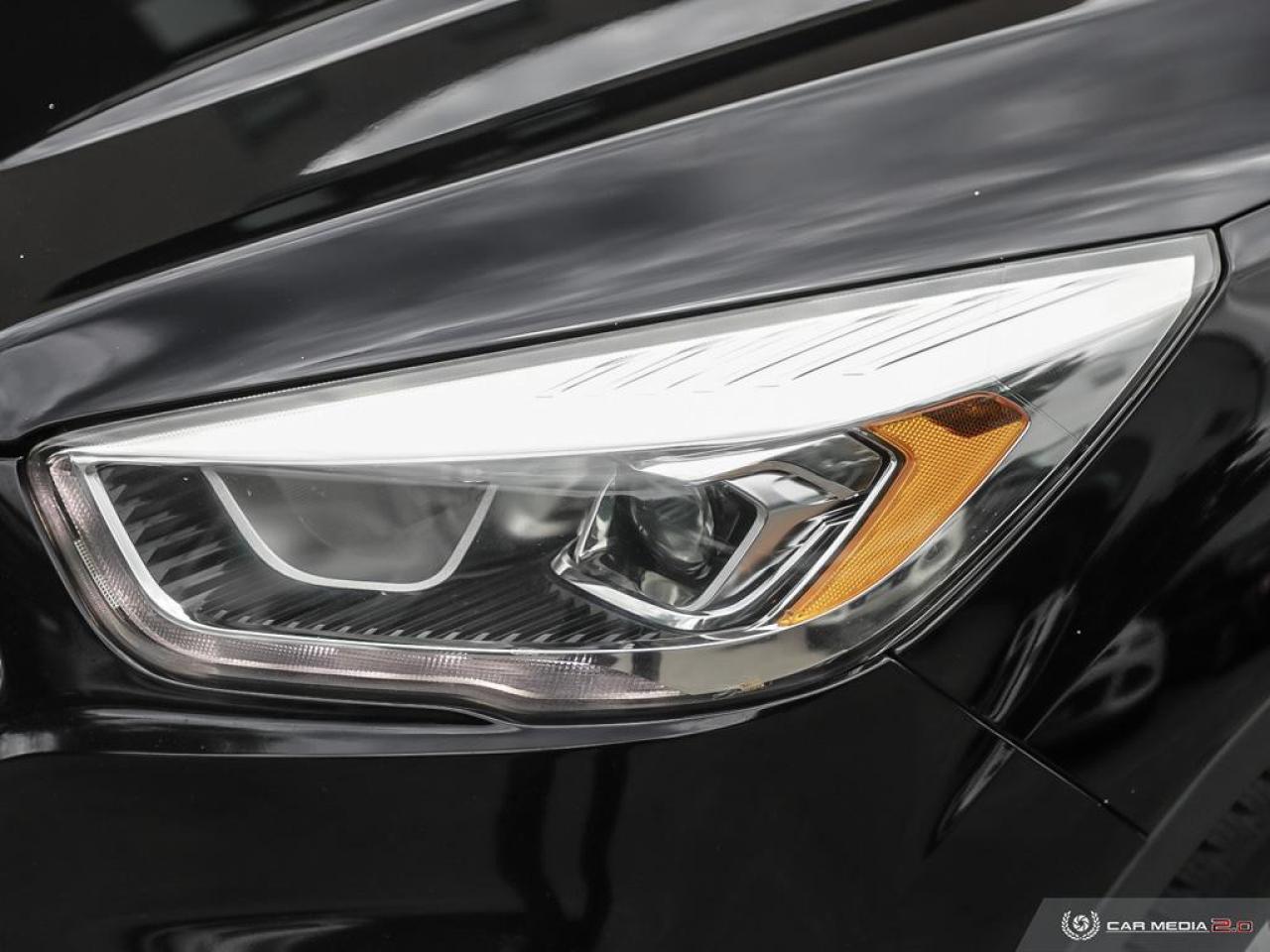 2017 Ford Escape SE AWD Photo