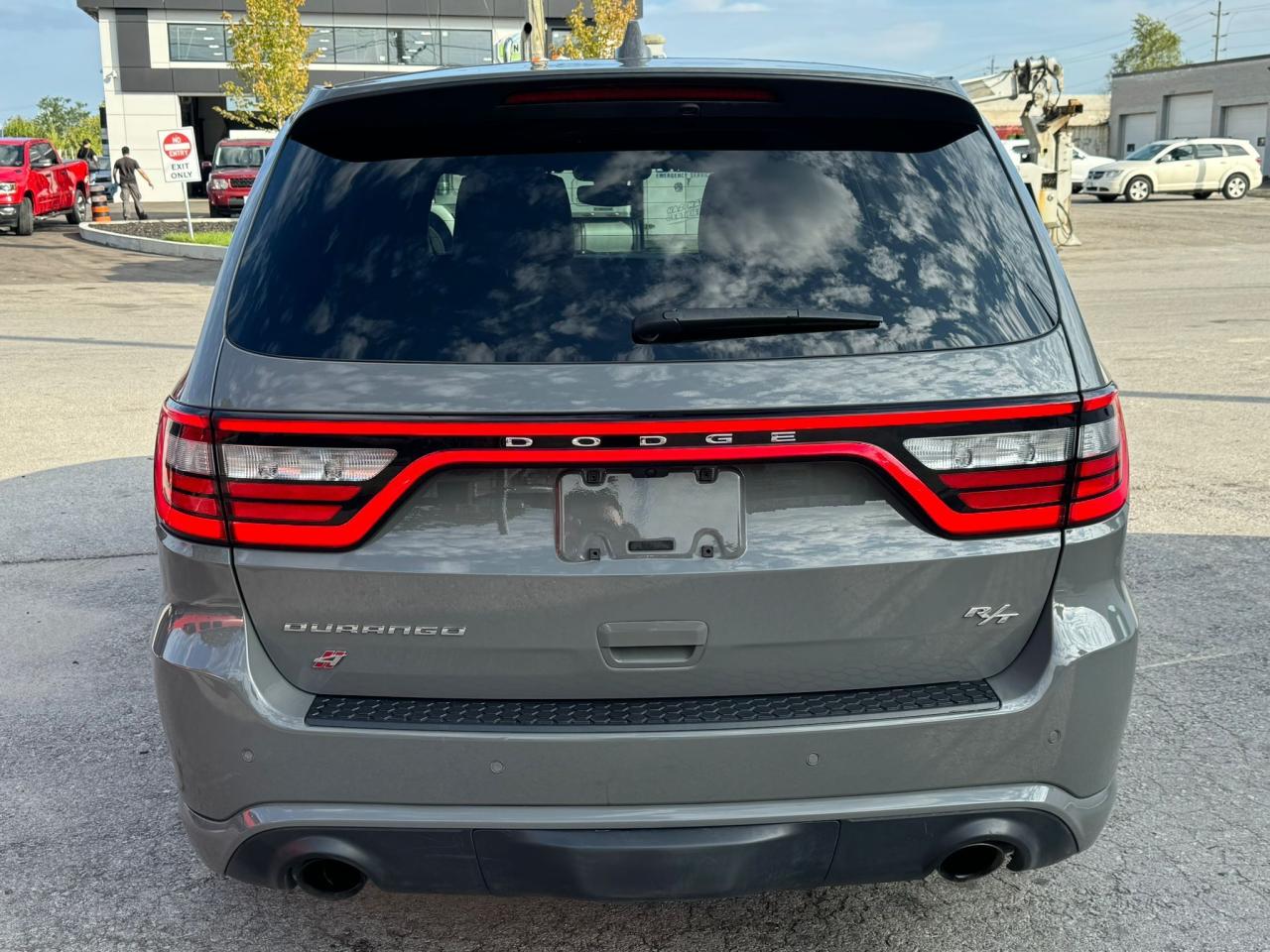 2022 Dodge Durango R/T Photo4