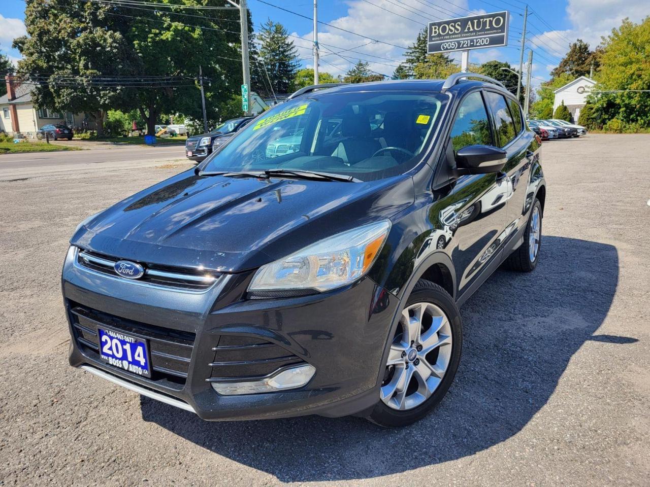 Used 2014 Ford Escape Titanium 4WD for sale in Oshawa, ON