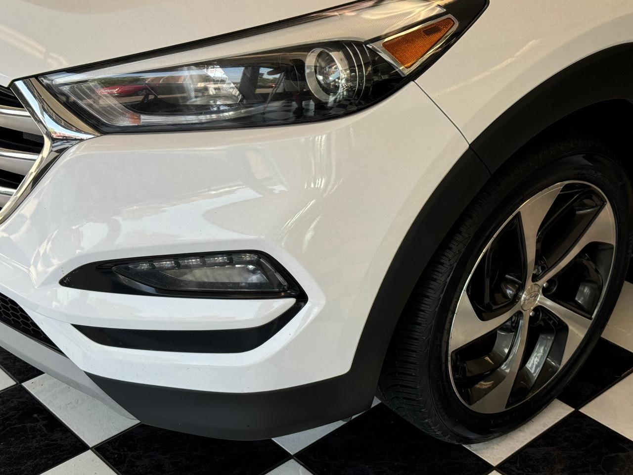 2017 Hyundai Tucson SE 1.6 Turbo AWD+Roof+Heated Leather+CLEAN CARFAX Photo94