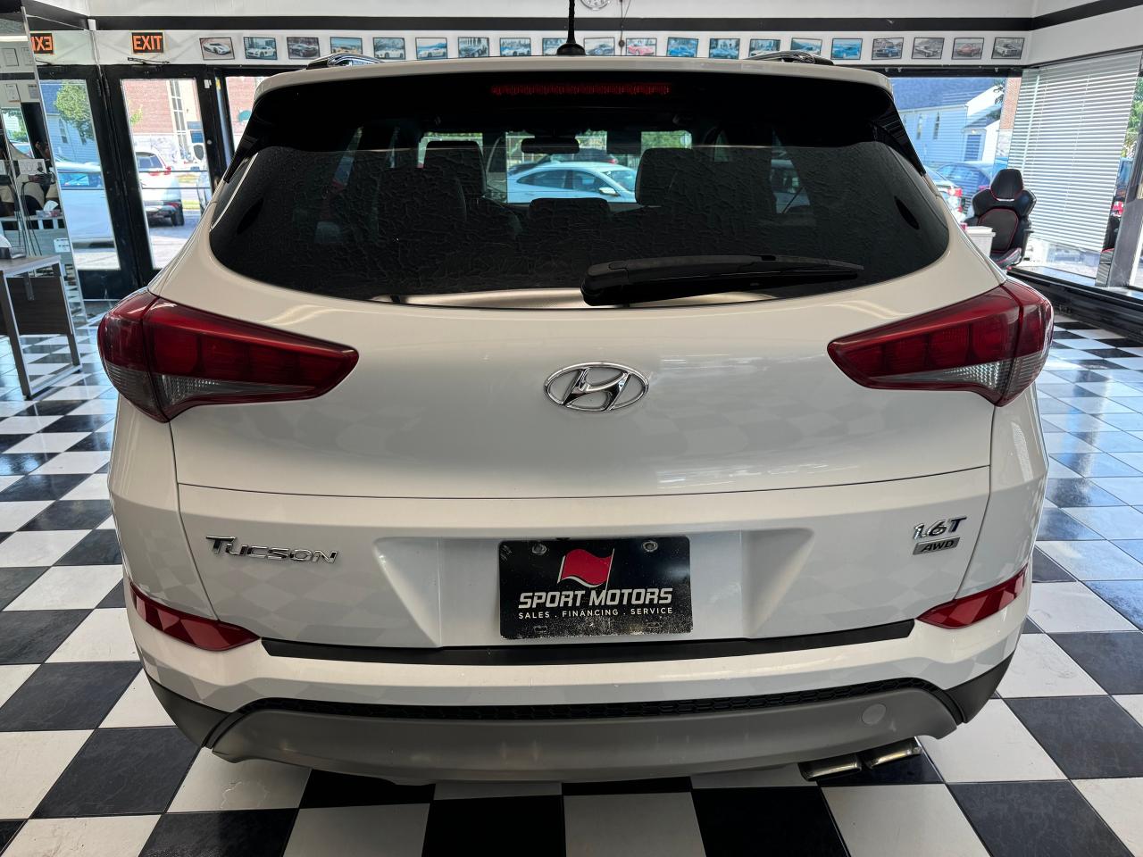 2017 Hyundai Tucson SE 1.6 Turbo AWD+Roof+Heated Leather+CLEAN CARFAX Photo66